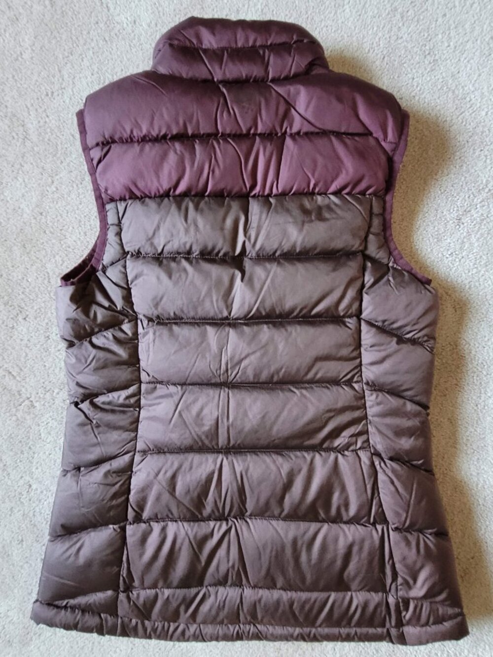 Mountain Hardwear Ratio Down Vest Q.Shield 650 Fill Purple Plum/Marionberry XS - Picture 2 of 8